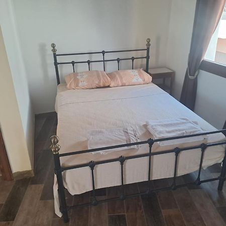Magic Moon Guest House Famaguszta Kültér fotó