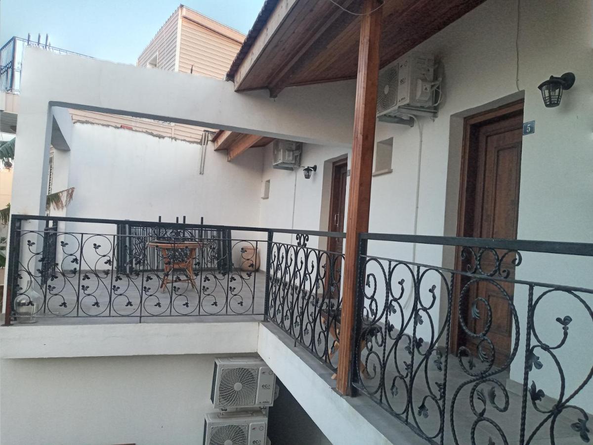 Magic Moon Guest House Famaguszta Kültér fotó