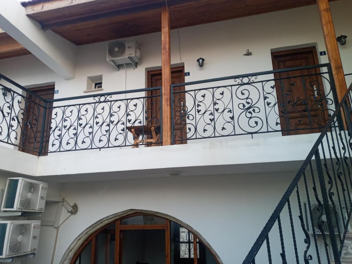 Magic Moon Guest House Famaguszta Kültér fotó