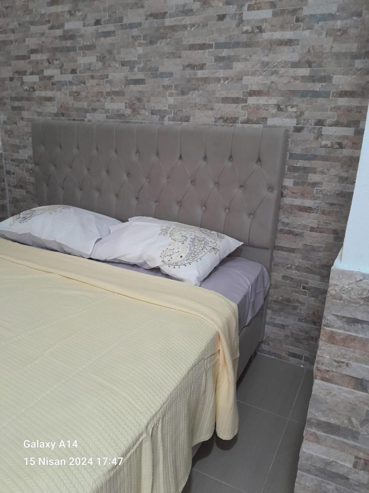 Magic Moon Guest House Famaguszta Kültér fotó