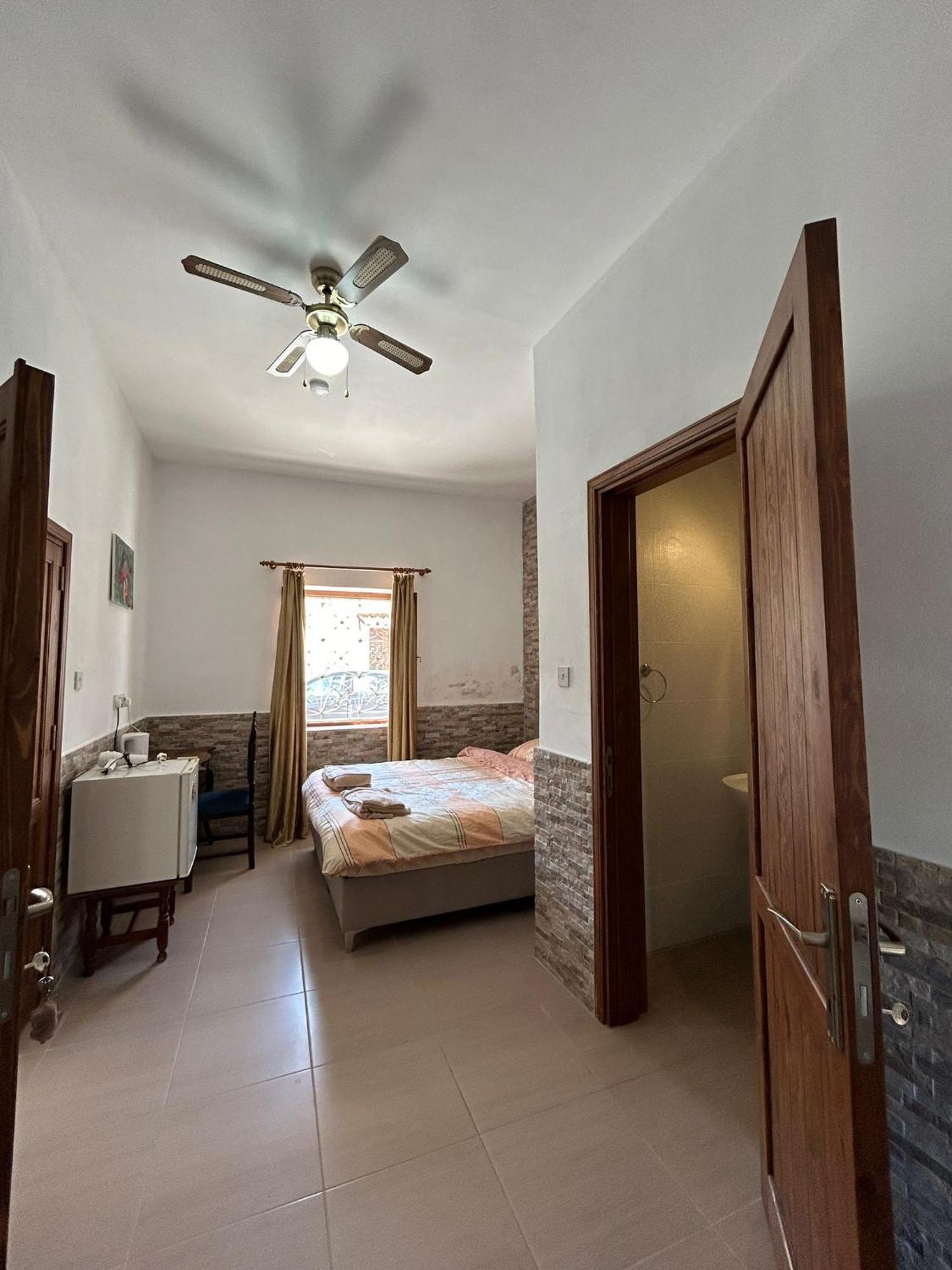 Magic Moon Guest House Famaguszta Kültér fotó