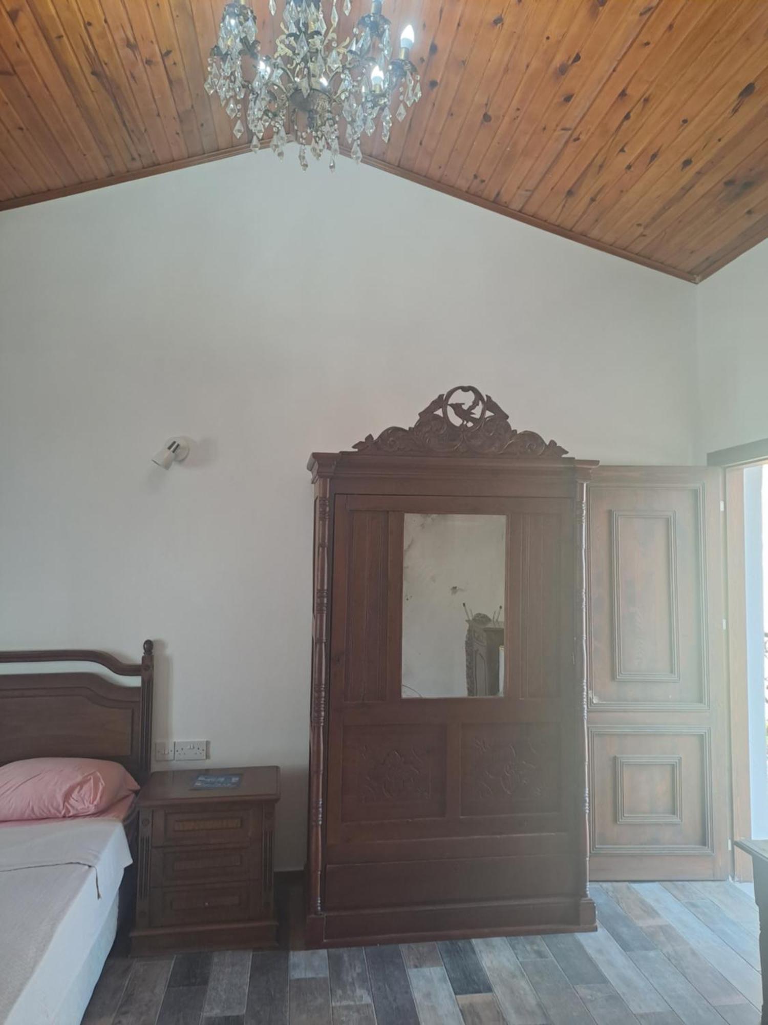 Magic Moon Guest House Famaguszta Szoba fotó